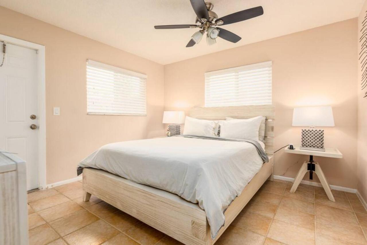 Апартаменты The Retreat 1 - Wilton Manors Форт-Лодердейл Экстерьер фото