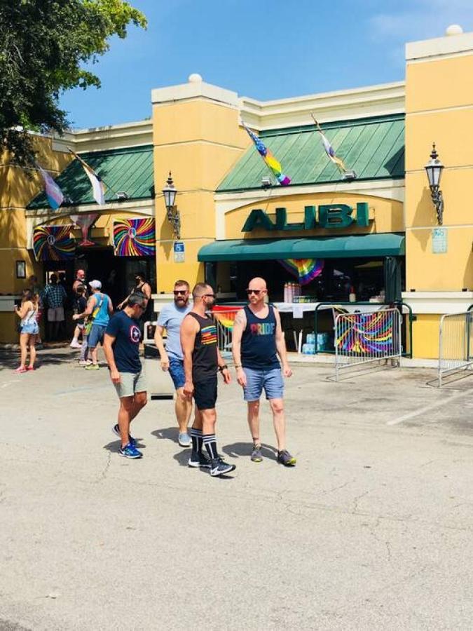 Апартаменты The Retreat 1 - Wilton Manors Форт-Лодердейл Экстерьер фото