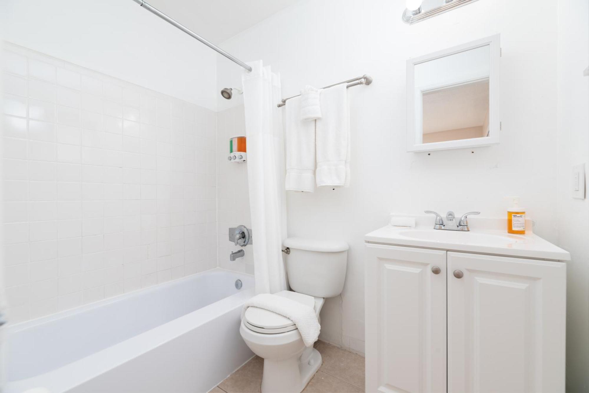 Апартаменты The Retreat 1 - Wilton Manors Форт-Лодердейл Экстерьер фото