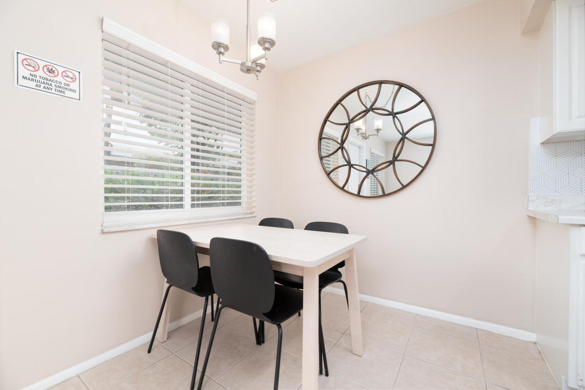 Апартаменты The Retreat 1 - Wilton Manors Форт-Лодердейл Экстерьер фото